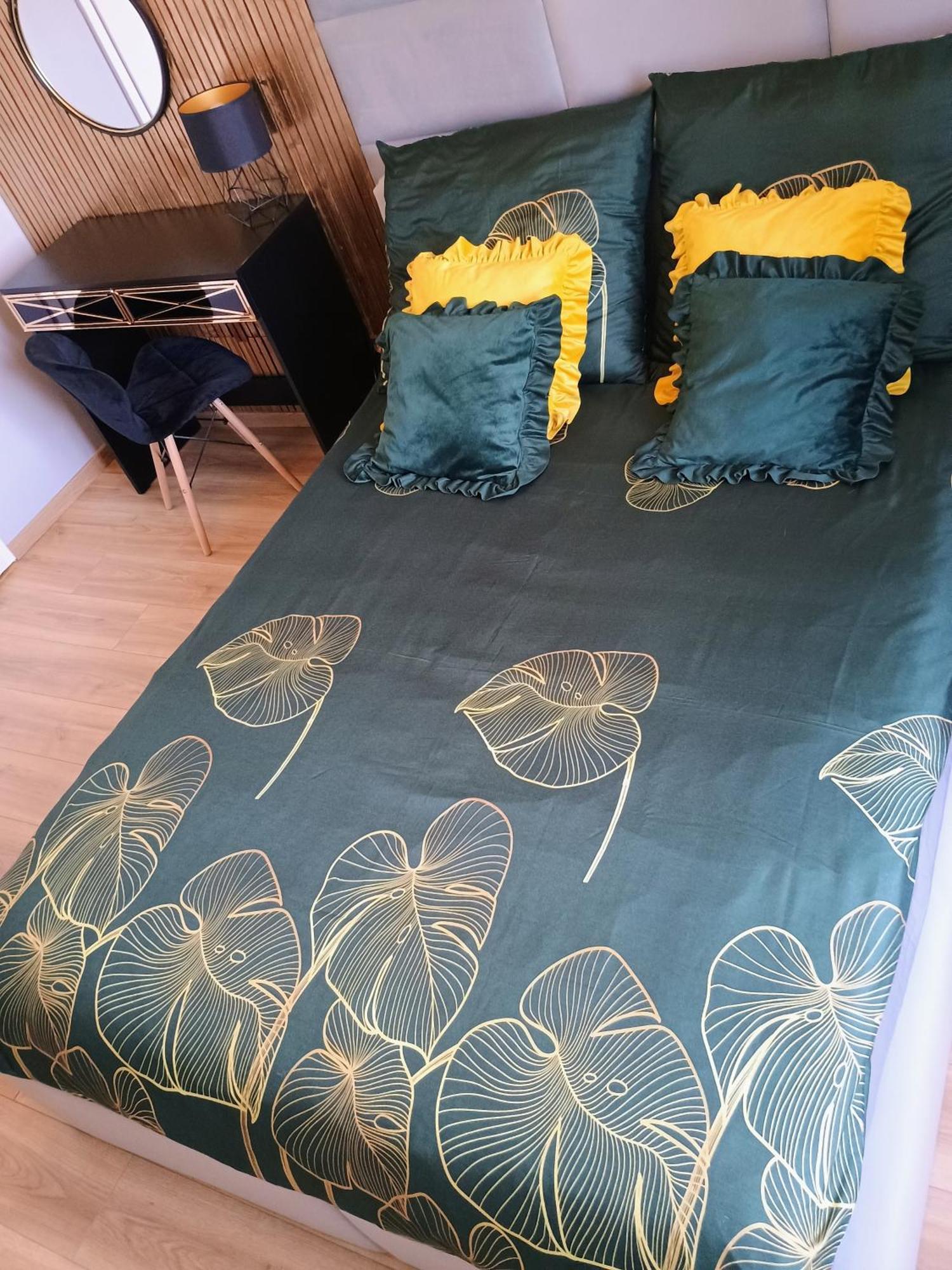 Apartament Em Krosno Eksteriør billede